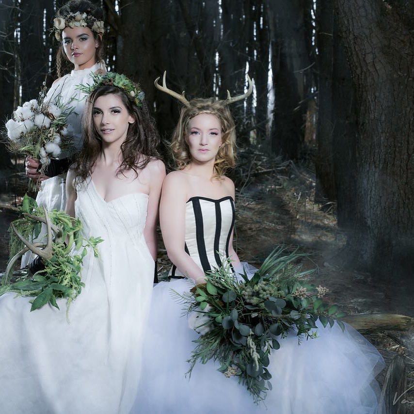 Woodland Goddesses  #lotusfleurs  #vannakphotography #charmlab #JUNIdress #woodland wedding #nhwedding #weddingflowers